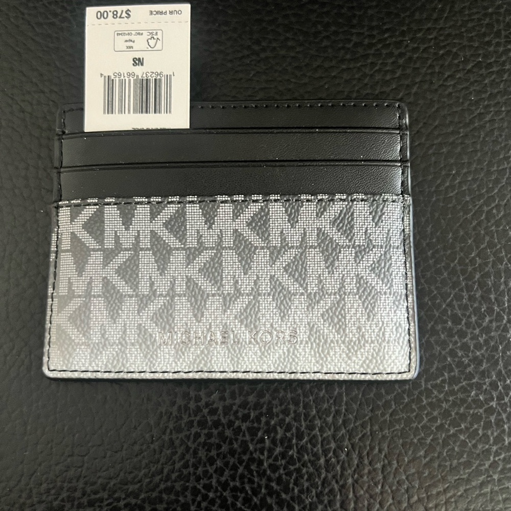Michael Kors Black Signature Tote Bag & Wallet - Picture 8 of 9
